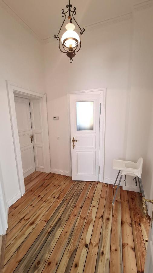 Bajkowy Dom - Apartament Sienkiewicza 5M3 ชวีโนวิชแจ ภายนอก รูปภาพ